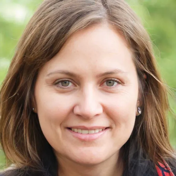 Елена Сомова