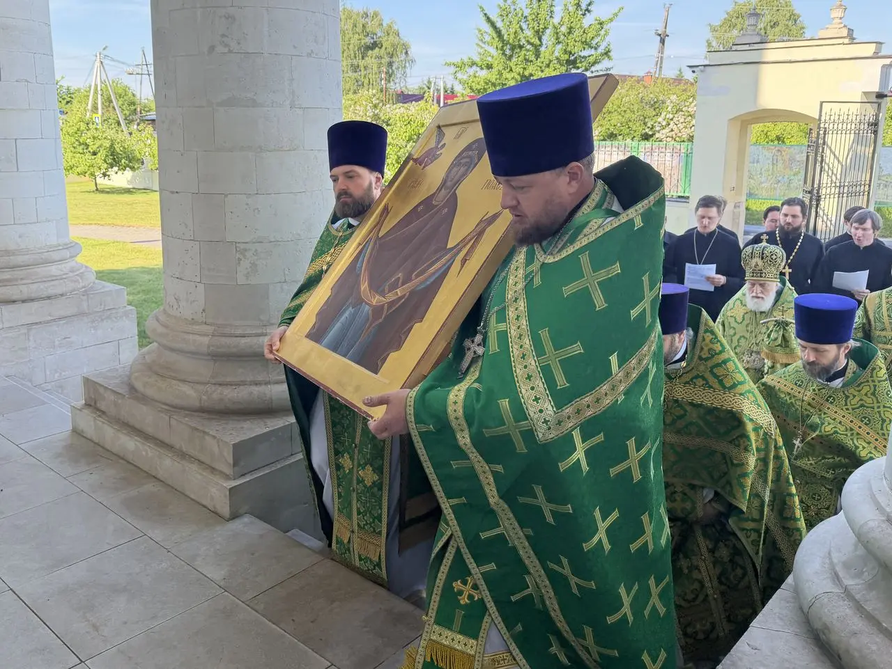 Икону &laquo;Пояс Пресвятой Богородицы&raquo; доставили в Свято-Духовский храм села Шкинь