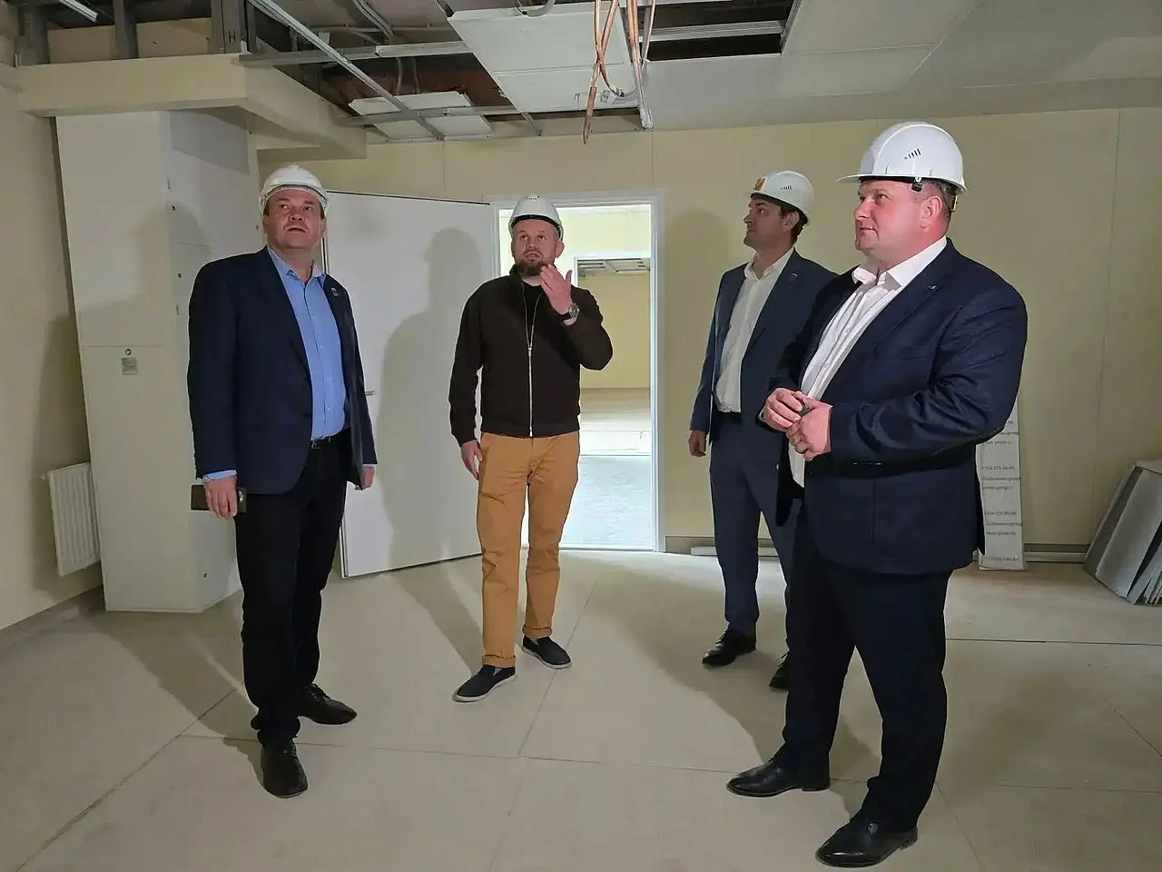 Обновленный лечебный корпус в Озерах планируют открыть до конца года