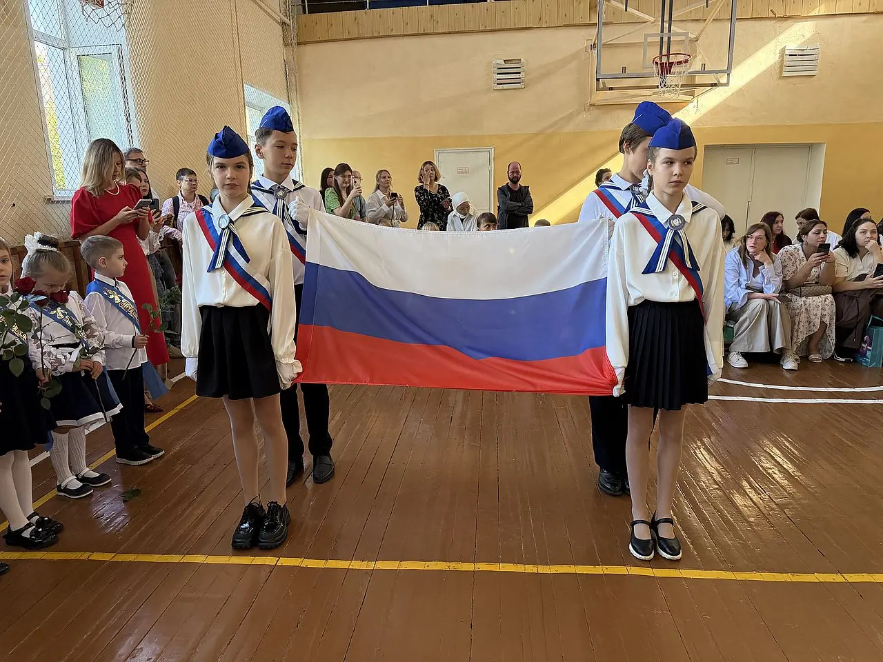 Новый учебный год начался для более 24 тысяч школьников Коломны и Озер
