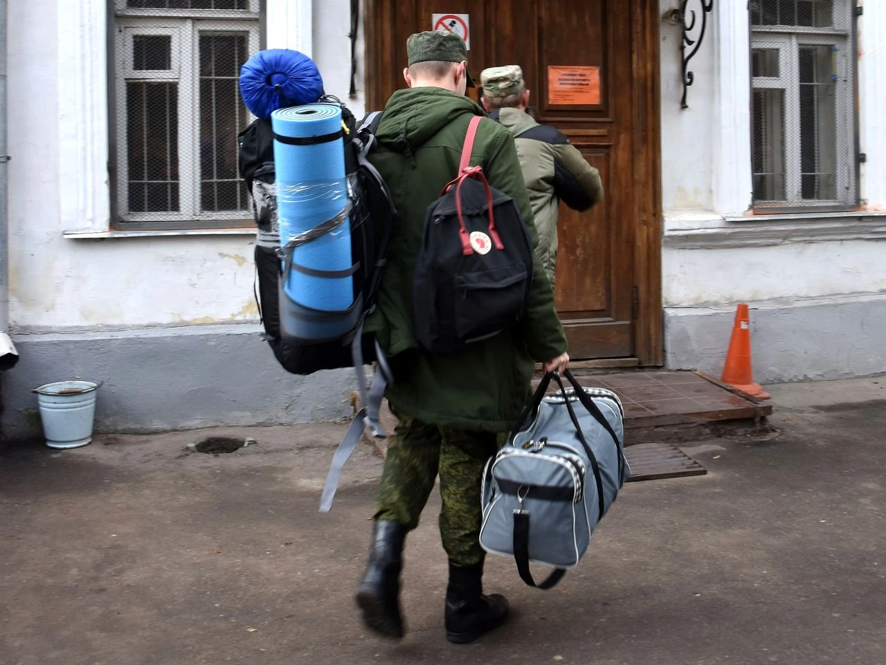Резерв рабочих мест для участников СВО создадут на предприятиях Подмосковья