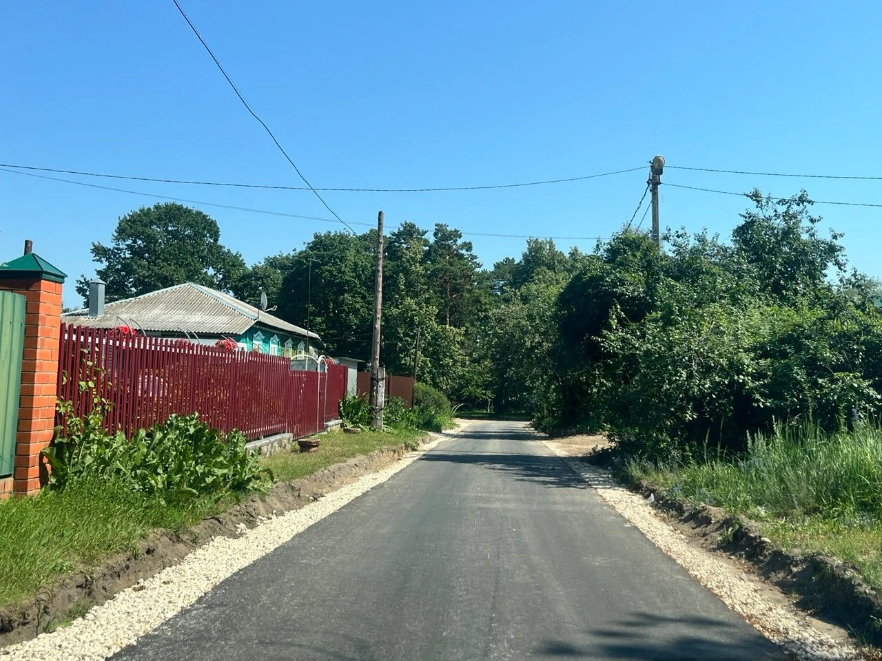В Озерах продолжается дорожный ремонт