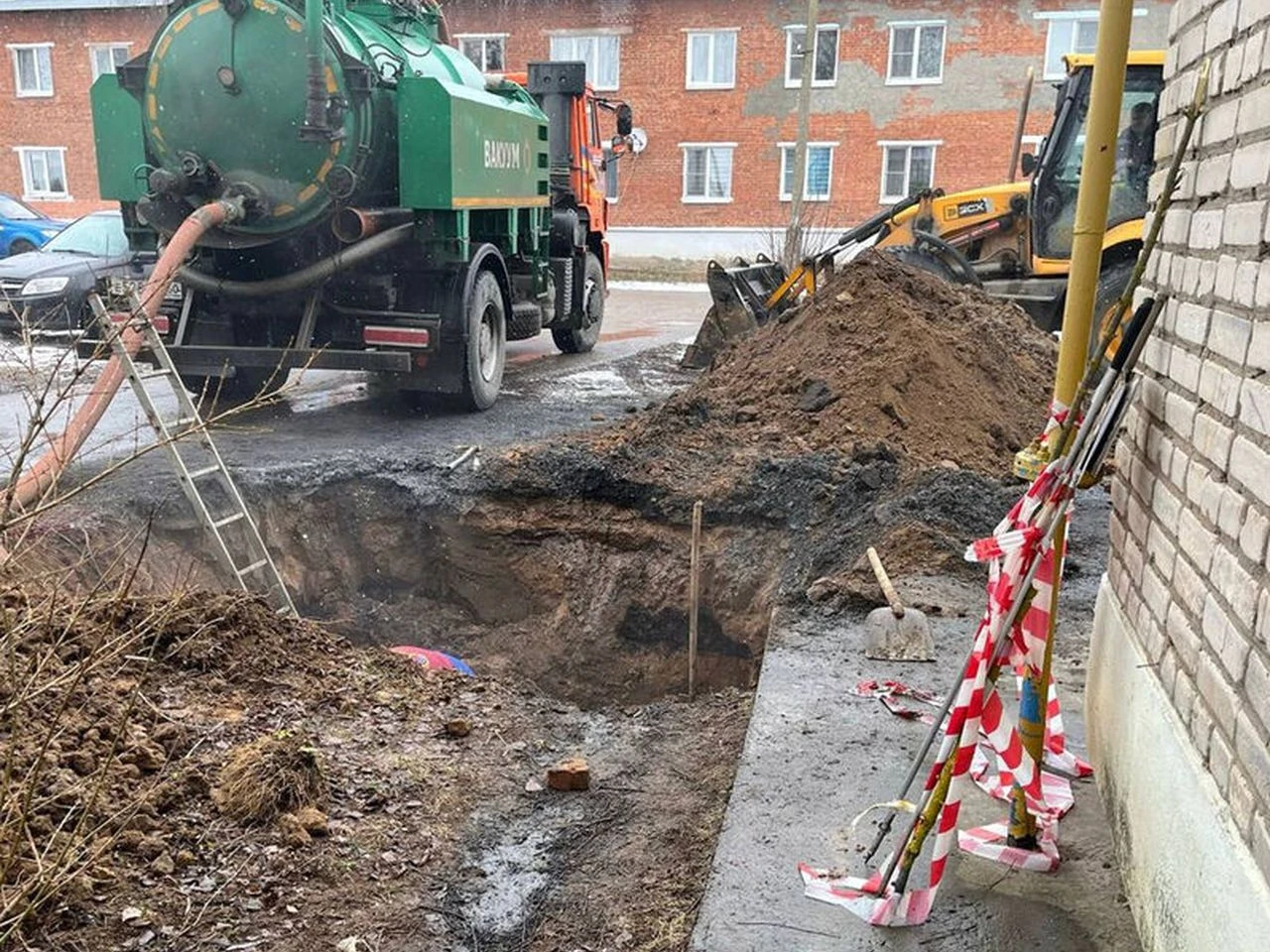 67-летнего диспетчера осудили за падение школьницы в яму с кипятком в Коломне