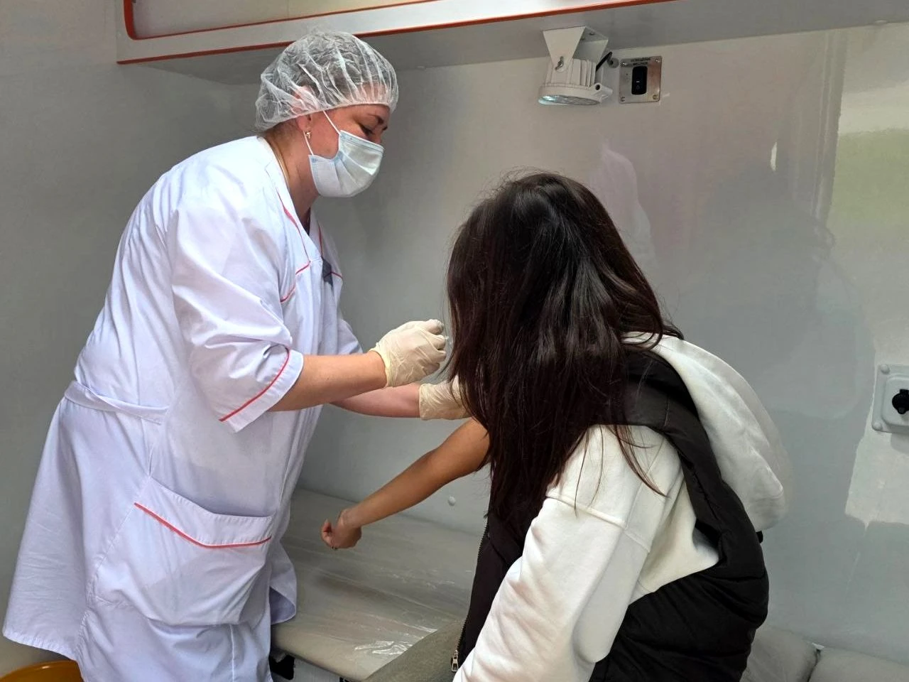 Жители Коломны и Озер смогут привиться от гриппа в мобильных медпунктах