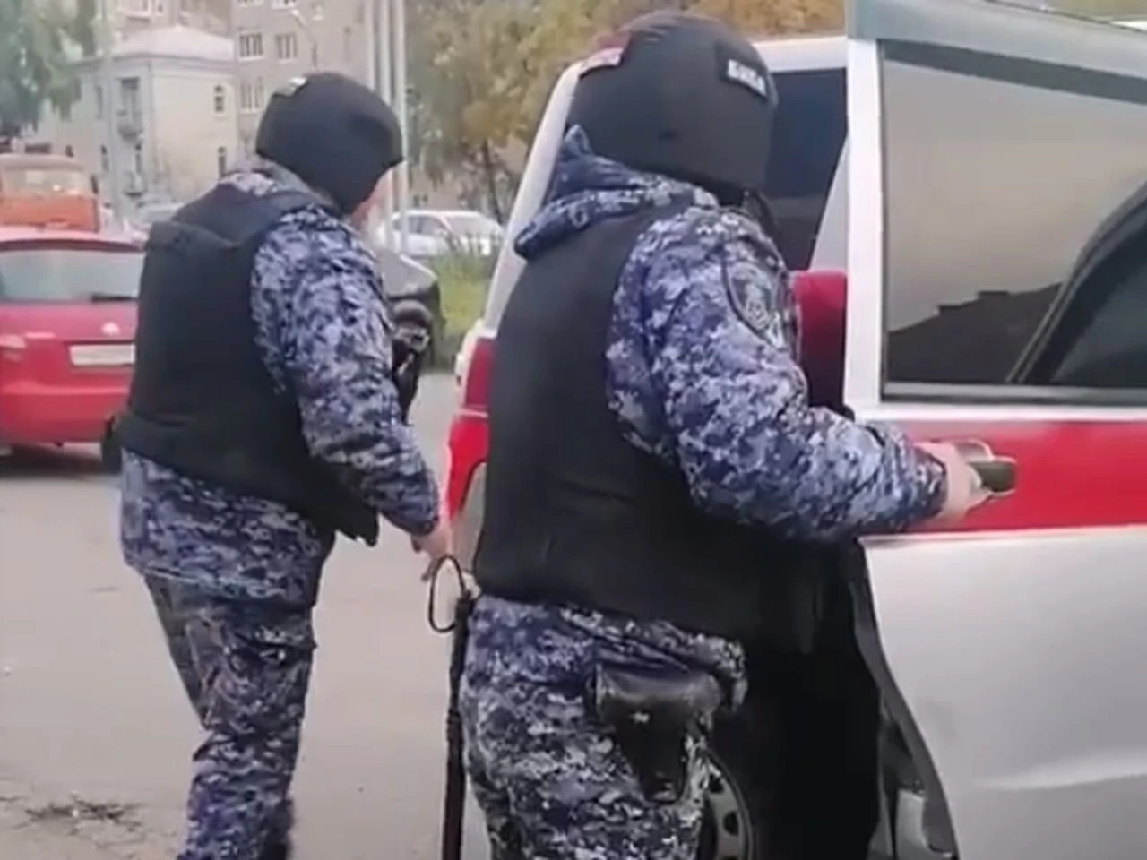 В Коломне росгвардейцы задержали рецидивиста при попытке кражи из магазина