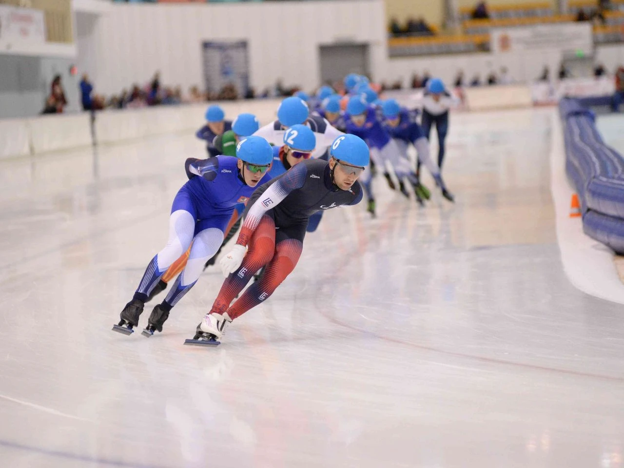 Командные забеги и полуфинал масстарта завершили второй день Кубка России в Коломне