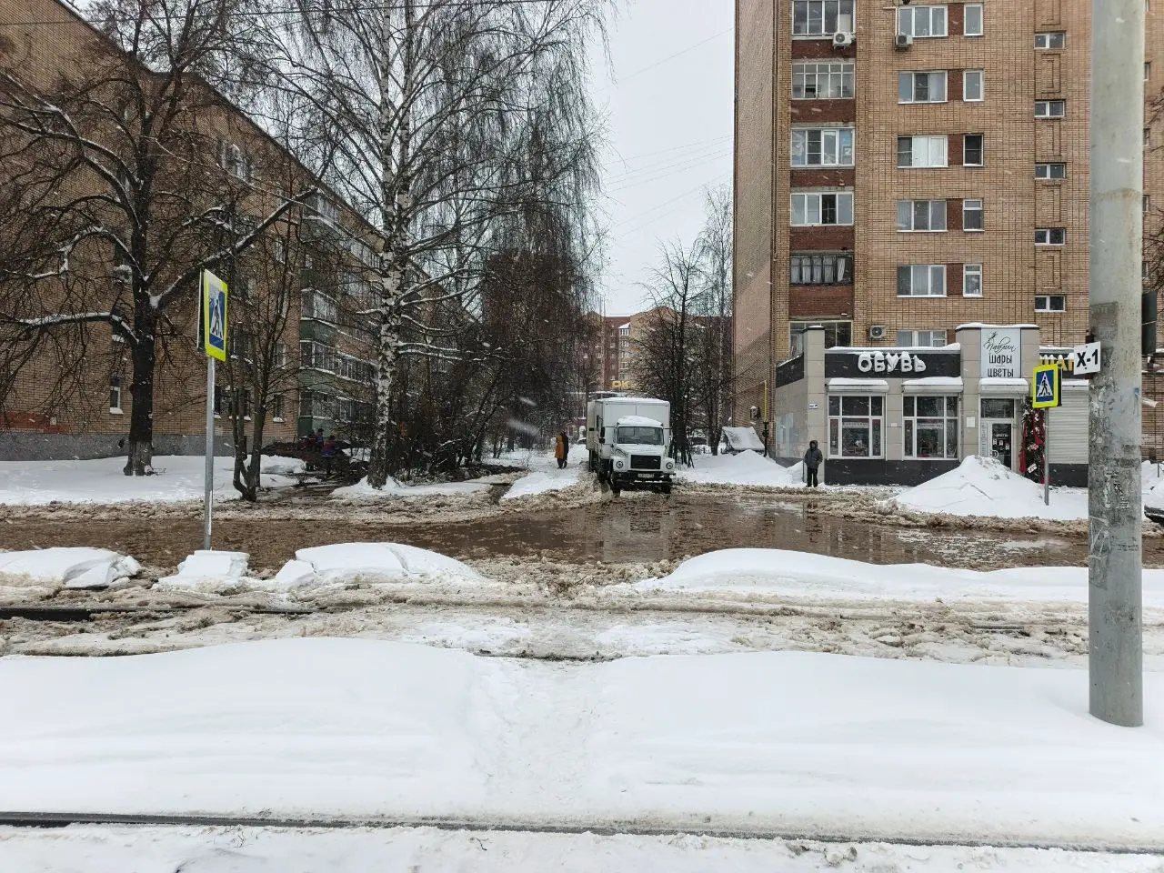 Жилые дома в Голутвине остались без горячей и холодной воды
