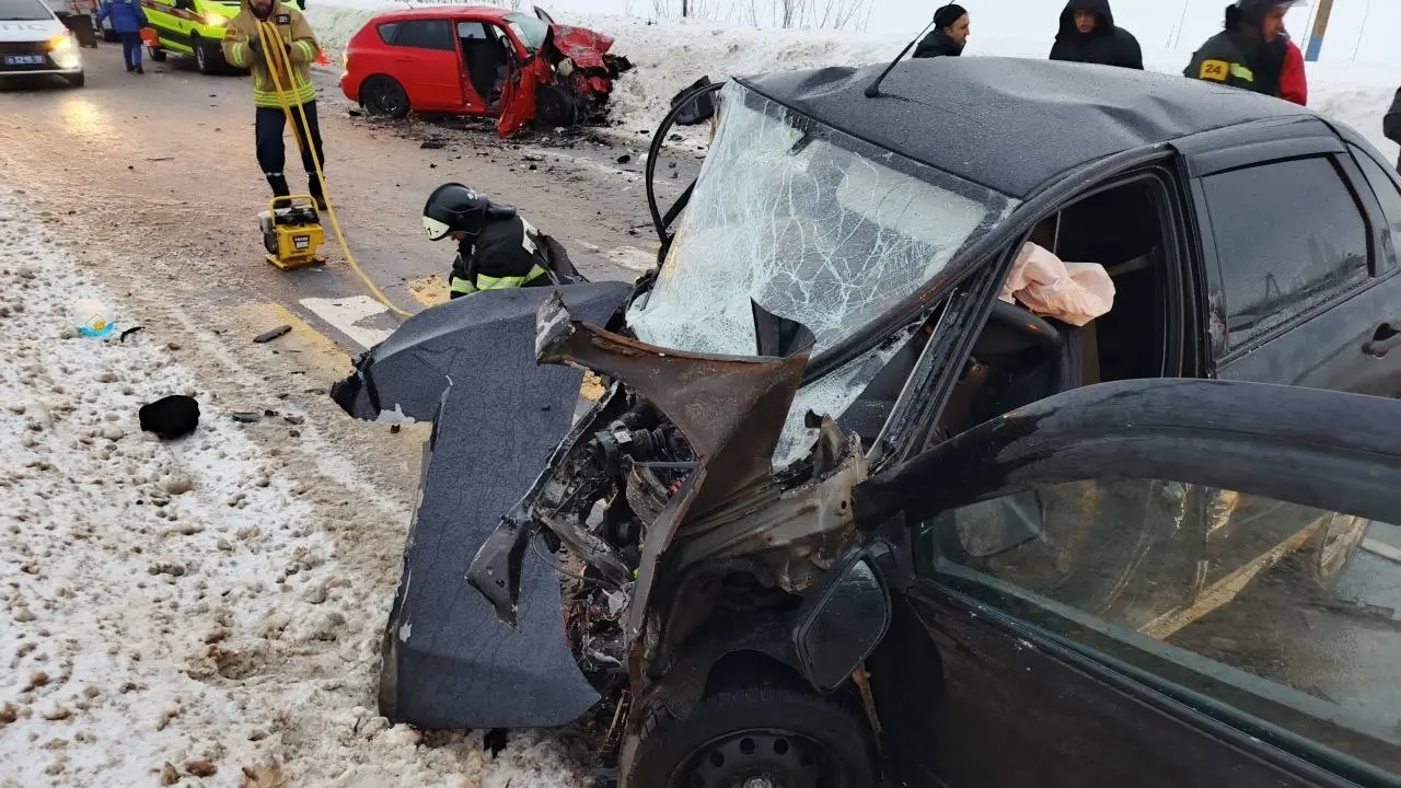 Два человека погибли в результате аварии на Акатьевском шоссе в Коломне
